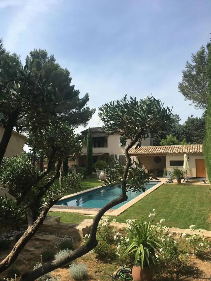 Vila Mazet Leajo Eygalières 0*,  Francie