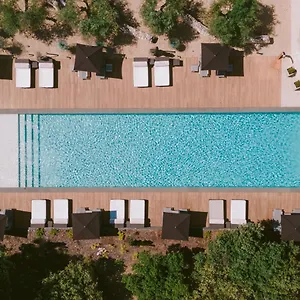 4* Hotel Domaine La Pierre Blanche